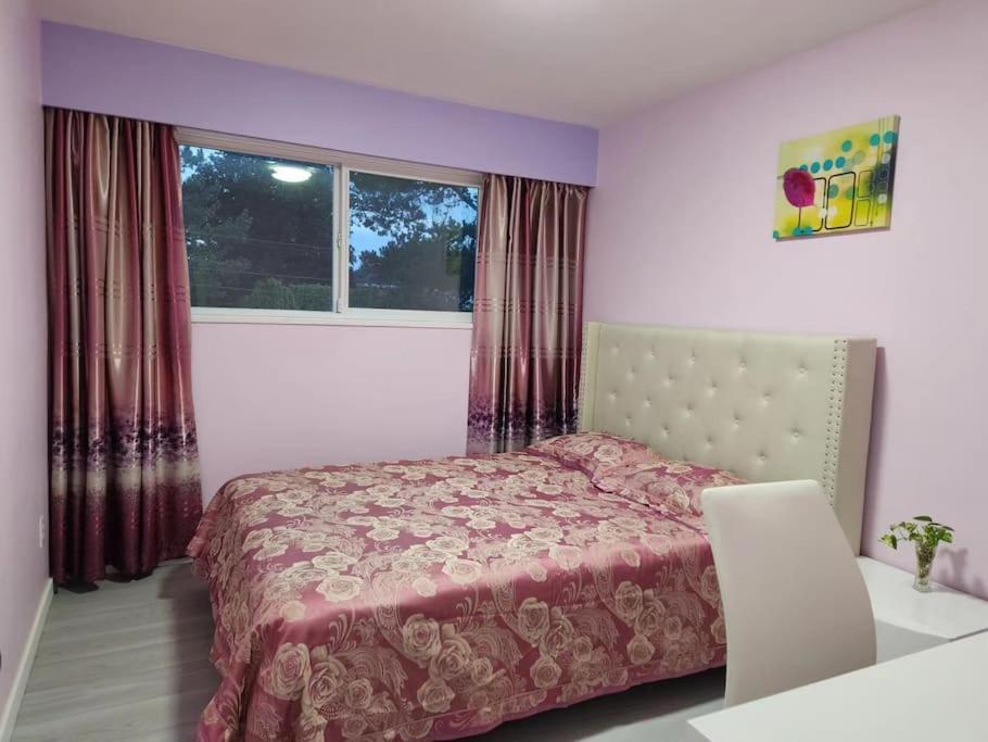 Private Single Room In A House Richmond Exterior photo